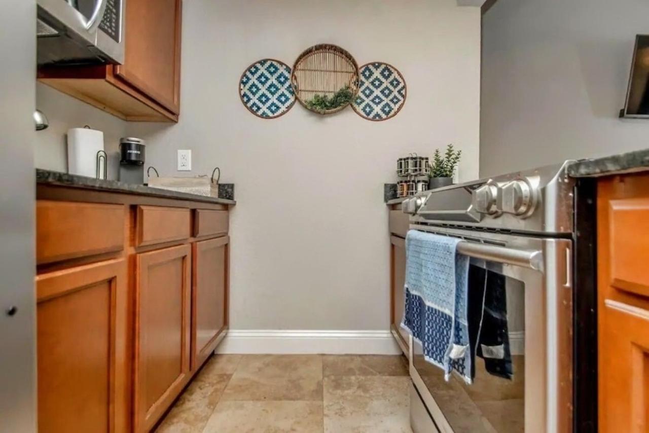 Boho Lakefront Condo With Stunning Views! Hawes Zewnętrze zdjęcie